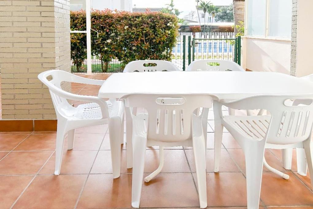 Piso Bajo 3 Habitaciones 2 Banos Y Gran Terraza Дения Экстерьер фото