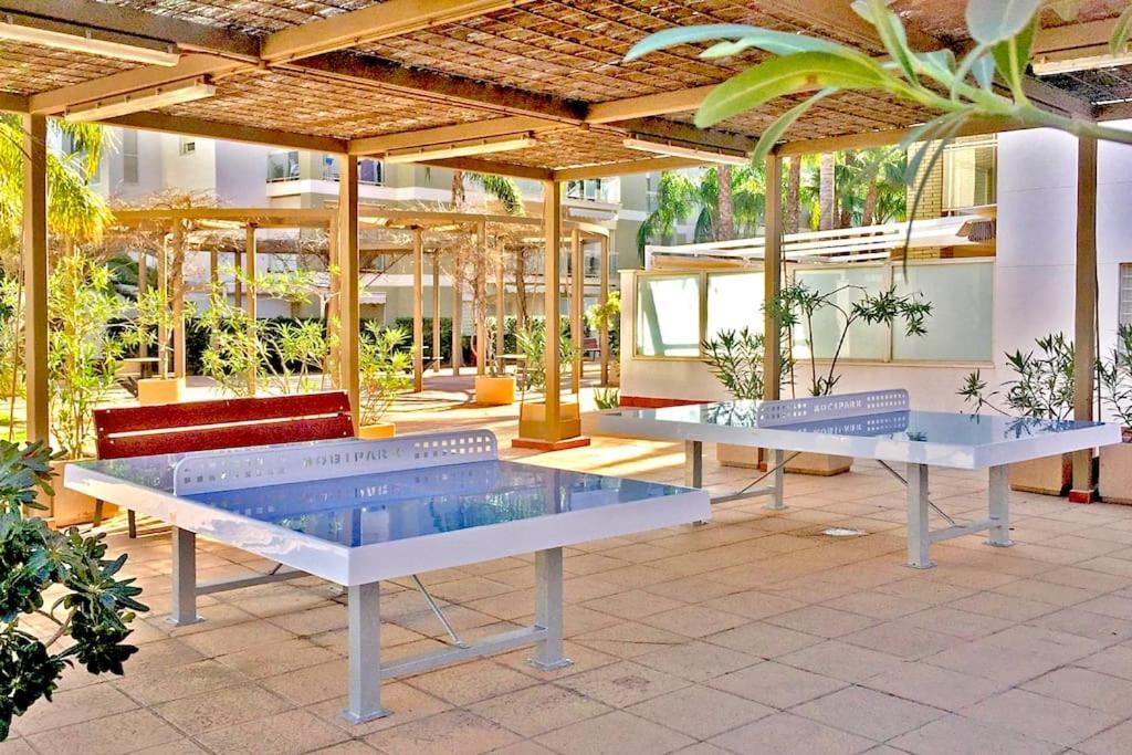Piso Bajo 3 Habitaciones 2 Banos Y Gran Terraza Дения Экстерьер фото